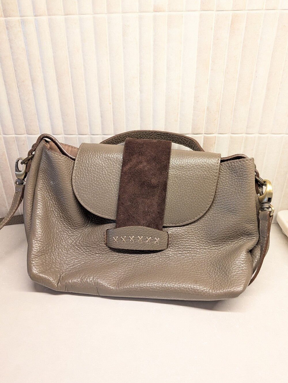 Sundance Pebbled Convertible Handbag